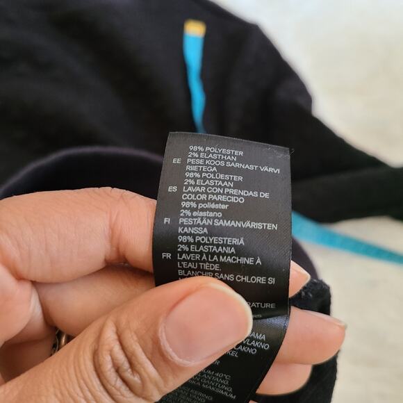 H&M Divided All Black Geometric Patterned Crewneck Sweatshirt Small - Picture 6 of 7